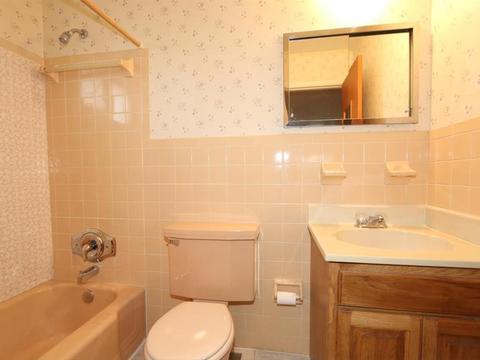 909 Conca St, Cincinnati, OH 45218 photo 13