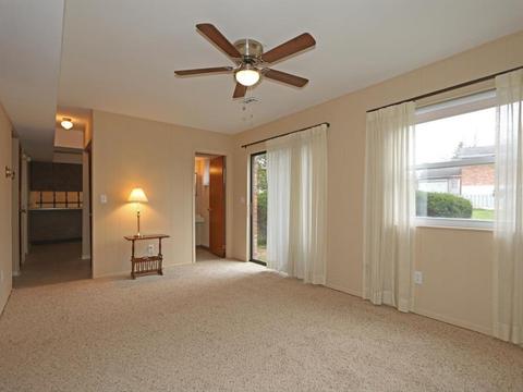 909 Conca St, Cincinnati, OH 45218 photo 6