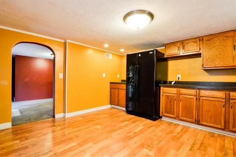 305 Spring St, Cleves, OH 45002 photo 8