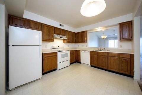 3987 Maplefield Ct #G, Cincinnati, OH 45255 photo 10