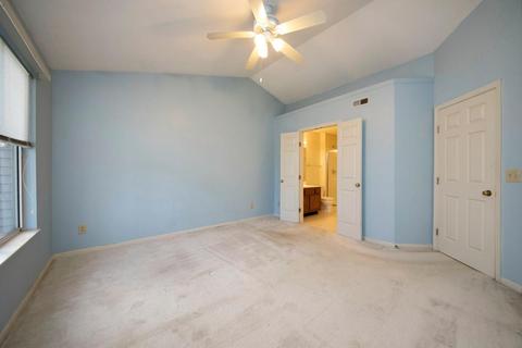 3987 Maplefield Ct #G, Cincinnati, OH 45255 photo 6