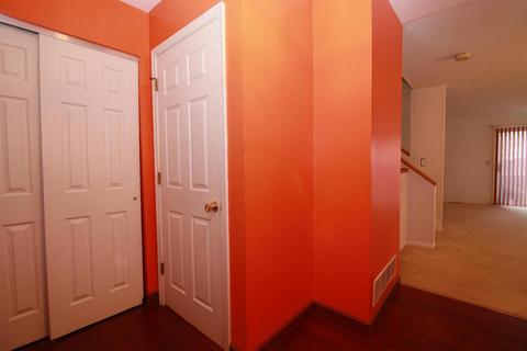 623 Prospect Pl, Cincinnati, OH 45229 photo 3