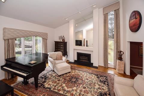 1323 Dillon Ave, Cincinnati, OH 45208 photo 4