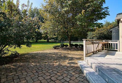 6011 Samstone Ct, Blue Ash, OH 45242 photo 24