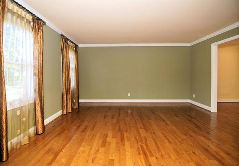 6011 Samstone Ct, Blue Ash, OH 45242 photo 3