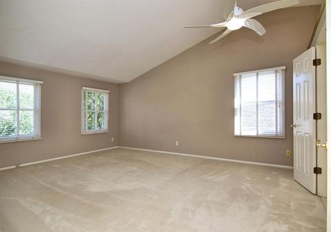 6011 Samstone Ct, Blue Ash, OH 45242 photo 14
