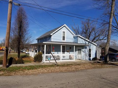 200 North St, Gratis, OH 45330 photo 2