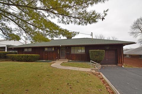 204 Riddle Rd, Woodlawn, OH 45215 photo 1