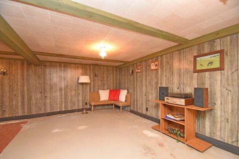204 Riddle Rd, Woodlawn, OH 45215 photo 17