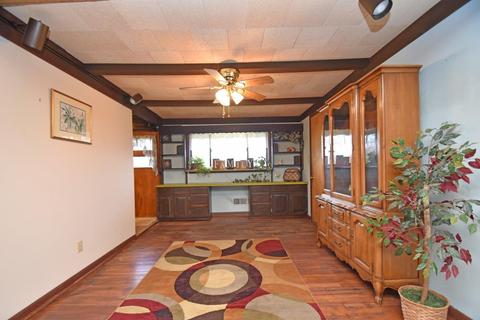 204 Riddle Rd, Woodlawn, OH 45215 photo 3