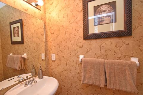 880 Anson Dr, Cincinnati, OH 45245 photo 15