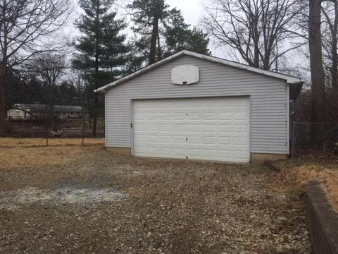 6701 Ridgefield Dr, Cincinnati, OH 45224 photo 13