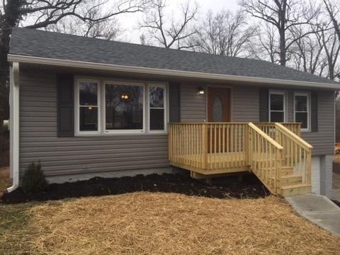 6701 Ridgefield Dr, Cincinnati, OH 45224 photo 2