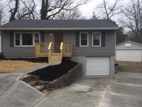 6701 Ridgefield Dr, Cincinnati, OH 45224 photo 1