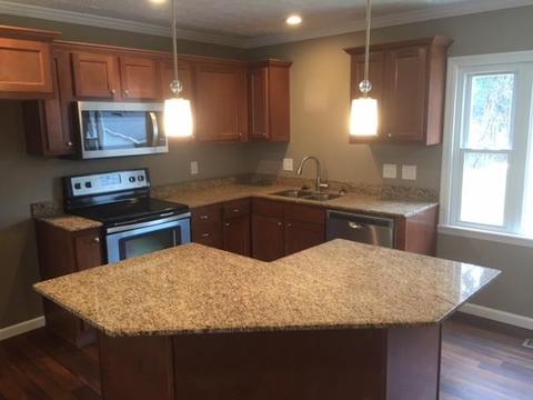 6701 Ridgefield Dr, Cincinnati, OH 45224 photo 5