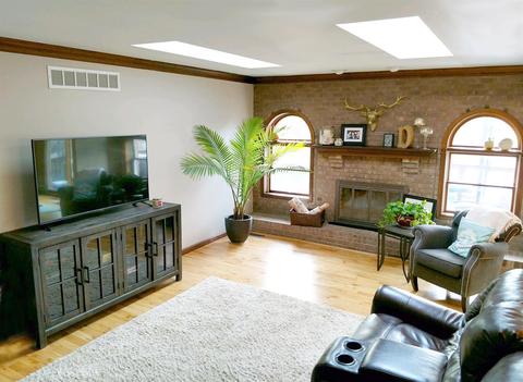 6509 Mapleton Ave, Cincinnati, OH 45233 photo 3