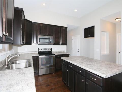 3377 Forestview Dr, Cincinnati, OH 45211 photo 17