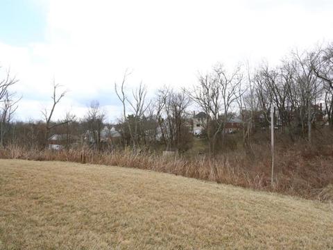 3377 Forestview Dr, Cincinnati, OH 45211 photo 19