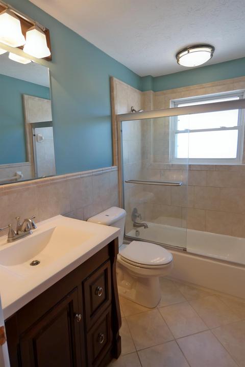 4293 Simca Ln, Cincinnati, OH 45211 photo 16