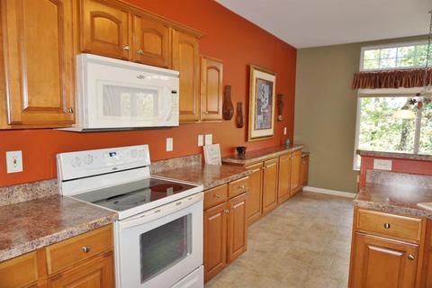 7828 Bridge Point Dr, Cincinnati, OH 45248 photo 10