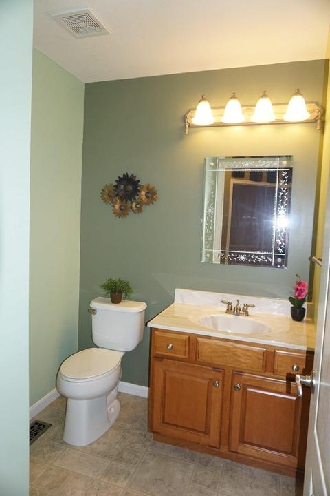 7828 Bridge Point Dr, Cincinnati, OH 45248 photo 17