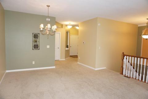 7828 Bridge Point Dr, Cincinnati, OH 45248 photo 5