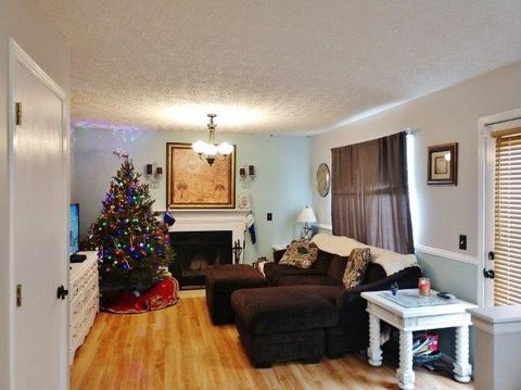 6025 Sean Cir, Blanchester, OH 45107 photo 7