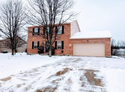 6025 Sean Cir, Blanchester, OH 45107 photo 3