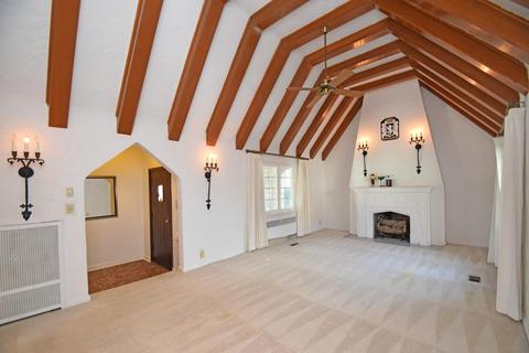 4405 Paddock Rd, Cincinnati, OH 45229 photo 5