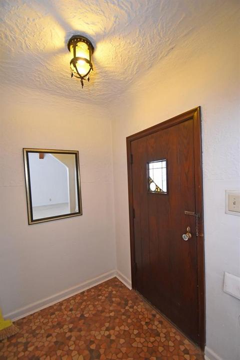 4405 Paddock Rd, Cincinnati, OH 45229 photo 4