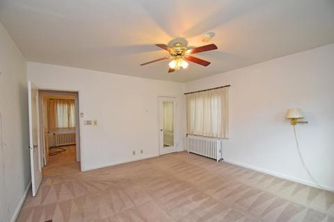 4405 Paddock Rd, Cincinnati, OH 45229 photo 12