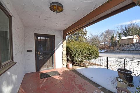 4405 Paddock Rd, Cincinnati, OH 45229 photo 3