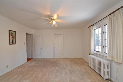 4405 Paddock Rd, Cincinnati, OH 45229 photo 13
