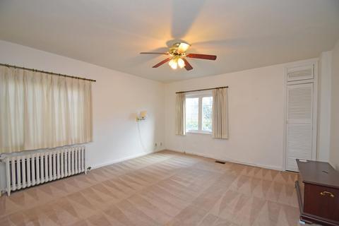 4405 Paddock Rd, Cincinnati, OH 45229 photo 11