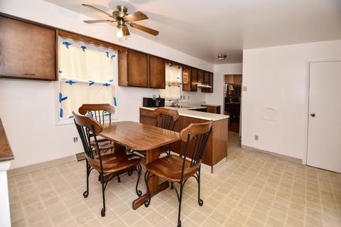 1965 Edgewater Dr, Cincinnati, OH 45240 photo 8