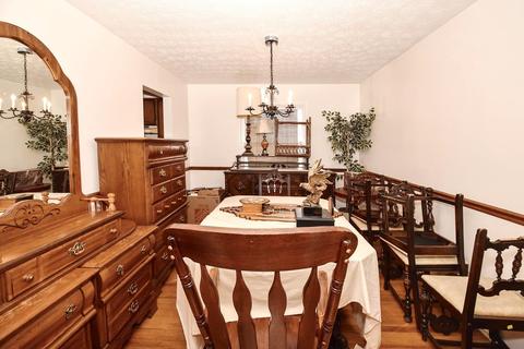 1965 Edgewater Dr, Cincinnati, OH 45240 photo 7