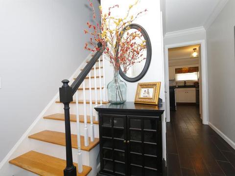 8227 Millview Dr, Cincinnati, OH 45249 photo 3