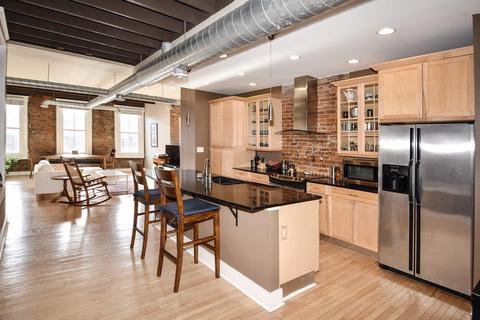 110 Thirteenth St #3, Cincinnati, OH 45202 photo 2