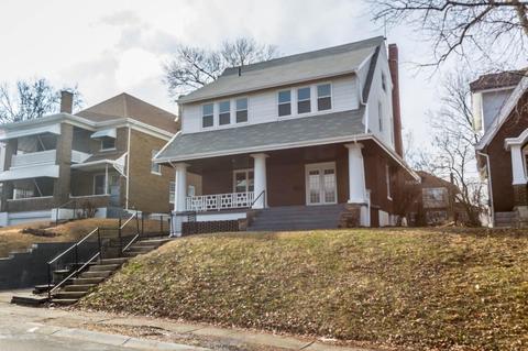 3971 Warwick Ave, Cincinnati, OH 45229 photo 1