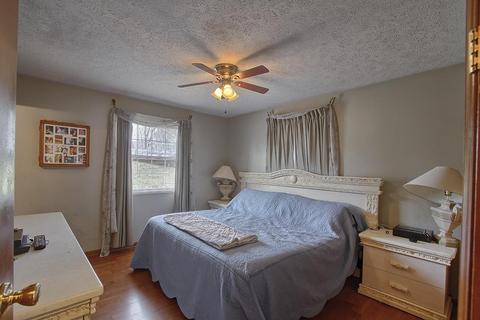10049 Hamilton Ave, Cincinnati, OH 45231 photo 4