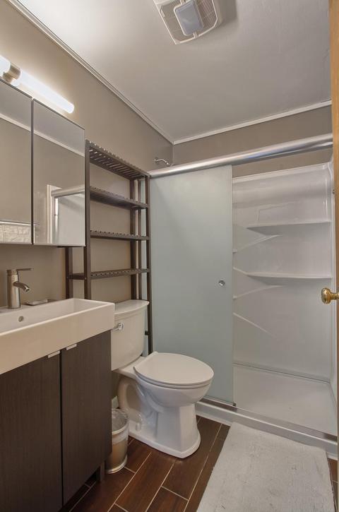 10049 Hamilton Ave, Cincinnati, OH 45231 photo 5