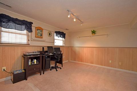 2122 Galloway Ct, Cincinnati, OH 45240 photo 16