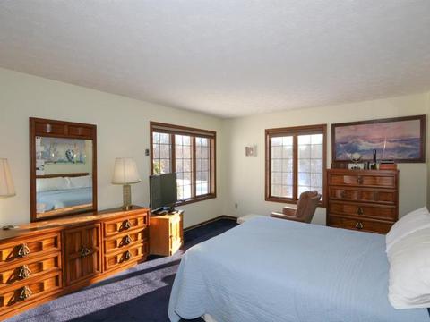 2559 Devils Backbone Rd, Cincinnati, OH 45233 photo 12