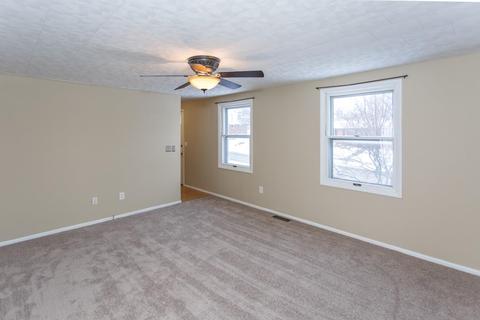 4253 Copperfield Ln, Cincinnati, OH 45238 photo 2