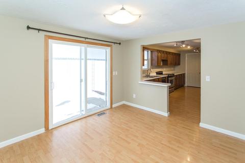 4253 Copperfield Ln, Cincinnati, OH 45238 photo 4