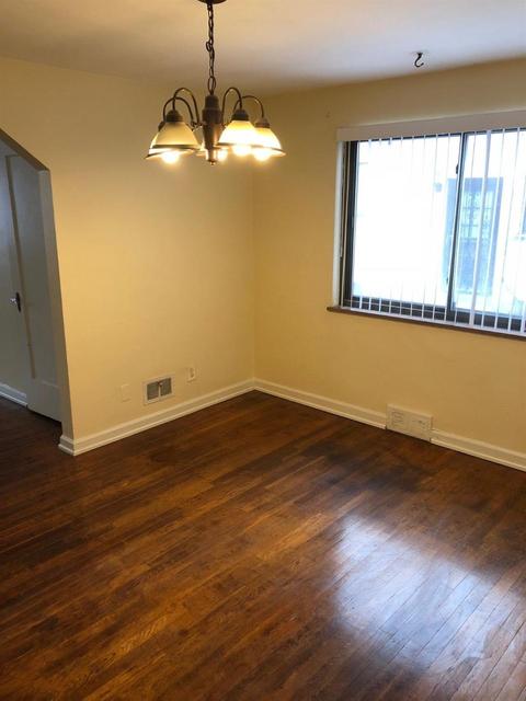 6013 Yosemite Dr, Cincinnati, OH 45237 photo 2