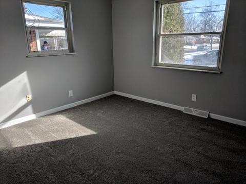2438 Garrison Dr, Cincinnati, OH 45231 photo 9