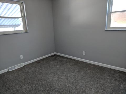 2438 Garrison Dr, Cincinnati, OH 45231 photo 8