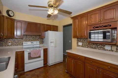 7820 Kimbee Dr, Cincinnati, OH 45244 photo 5