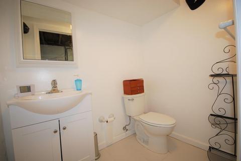 8300 Bobolink Dr, Cincinnati, OH 45231 photo 28